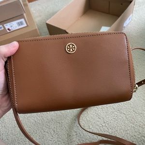 Tory burch crossbody bag